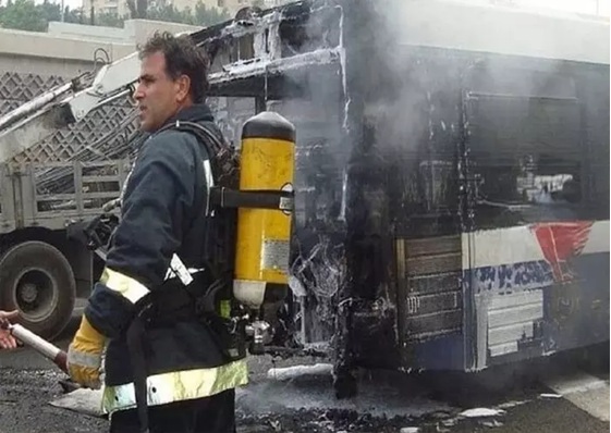 Saudi Arabia accident: 42 Indian Umrah pilgrims die tragically! A tanker collides with a bus, bursts into flames, and a horrific road accident in Saudi Arabia.