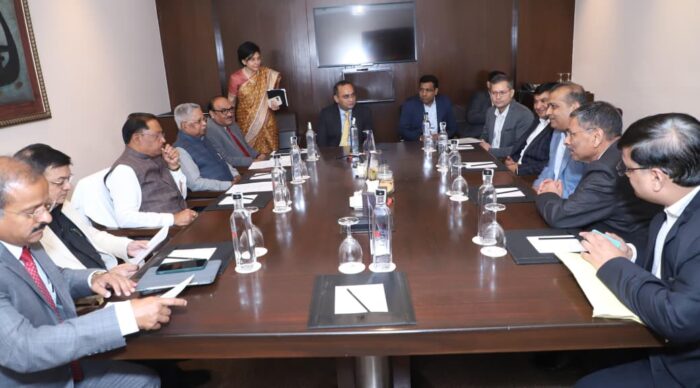 APL Apollo Industries: APL Apollo Industries has proposed an investment of Rs 1,200 crore in Chhattisgarh, and will also build a 100-bed charity hospital