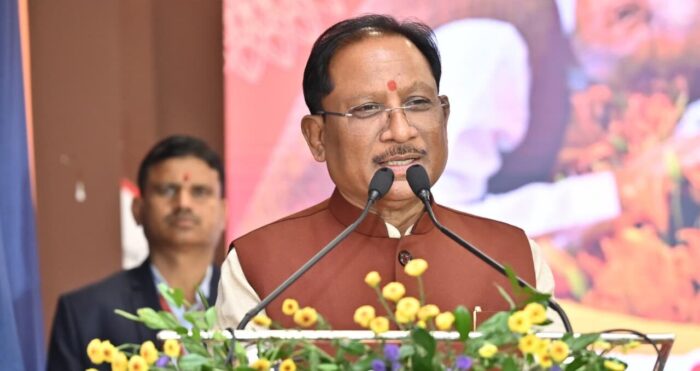 Constitution Day: Chief Minister Vishnu Dev Sai participated in the program “Our Constitution, Our Self-Respect” organized on the occasion of Constitution Day, the preamble of the Constitution was read collectively.