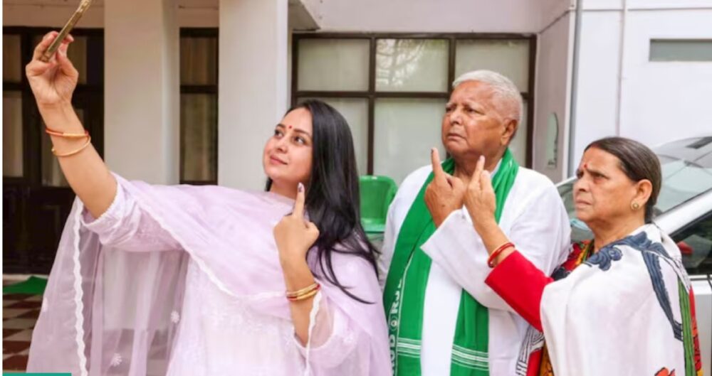 Rebellion in Lalu family: Rohini Acharya announces her decision to leave politics and family... See Tweet here