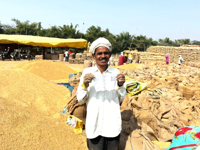 Kharif Marketing Year 2025-26: Farmers Bhupendra, Pawan, and Satish are getting a fair price for their hard work. The Token Tuhar app provides equal opportunities for all farmers.