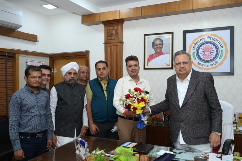 New Guideline : नई गाइडलाइन का रियल एस्टेट संघ ने किया विरोध…! एसोसिएशन ने विधानसभा अध्यक्ष डॉ. सिंह को सौंपा ज्ञापन…31 मार्च 2026 तक पुरानी दरें लागू रखने की मांग