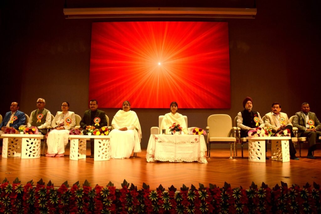 Rajyog Meditation : संकल्प से सिद्धि का मंत्र…! प्रसिद्ध मोटिवेशनल स्पीकर शिवानी दीदी ने बताया सफलता का सूत्र…सकारात्मक सोच पर दिया जोर