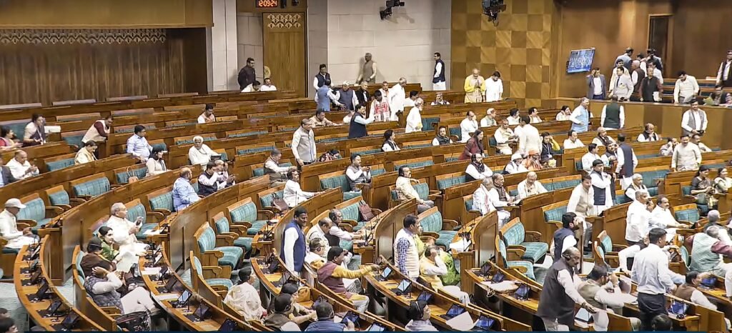 Public Trust Bill : शीतकालीन सत्र…! प्रदेश सरकार लाएगी जन विश्वास विधेयक-2…सरकार का बड़ा कदम…! 116 प्रावधानों में बदलाव…11 विभागों में बड़े सुधार…36 धाराओं में बड़े बदलाव प्रस्तावित…यहां देखें