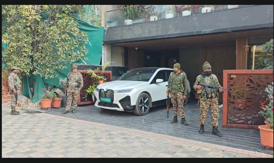 ED Big Action : ब्रेकिंग…! छत्तीसगढ़ में ED की बड़ी कार्रवाई…9 ठिकानों पर छापेमारी से हड़कंप…यहां देखें VIDEO