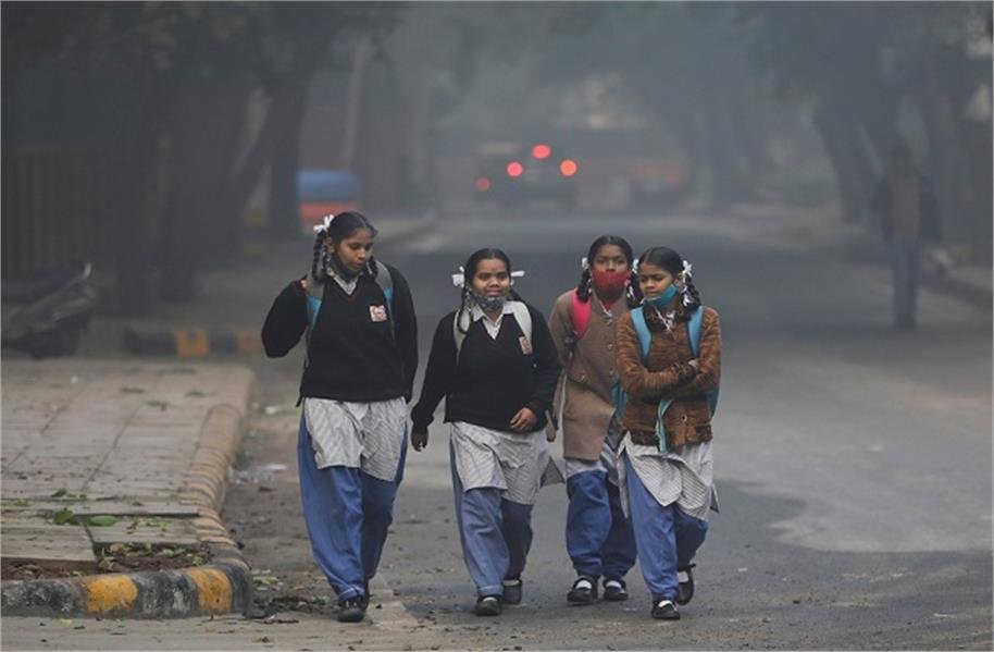 Cold Wave Alert : कड़ाके की ठंड में बड़ा फैसला…! स्कूलों में छात्र-छात्राओं की छुट्टी घोषित…शिक्षक आएंगे…DEO ने जारी किया आदेश देखें यहां
