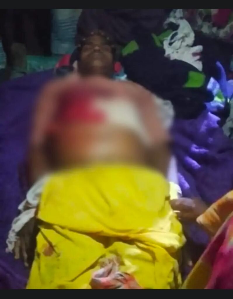 Ex Sarpanch Murder : बीजापुर ब्रेकिंग…! नक्सलियों ने की पूर्व सरपंच की गोली मारकर हत्या…गांव में दहशत