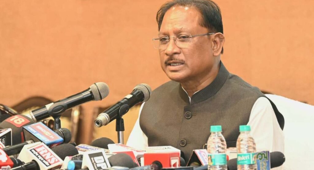 Discussion with Journalists : प्रगति पोर्टल से परियोजनाओं को मिली रफ्तार, सुशासन को मिला बल, देशभर में 85 लाख करोड़ की 3,300 से अधिक परियोजनाओं को मिली गति