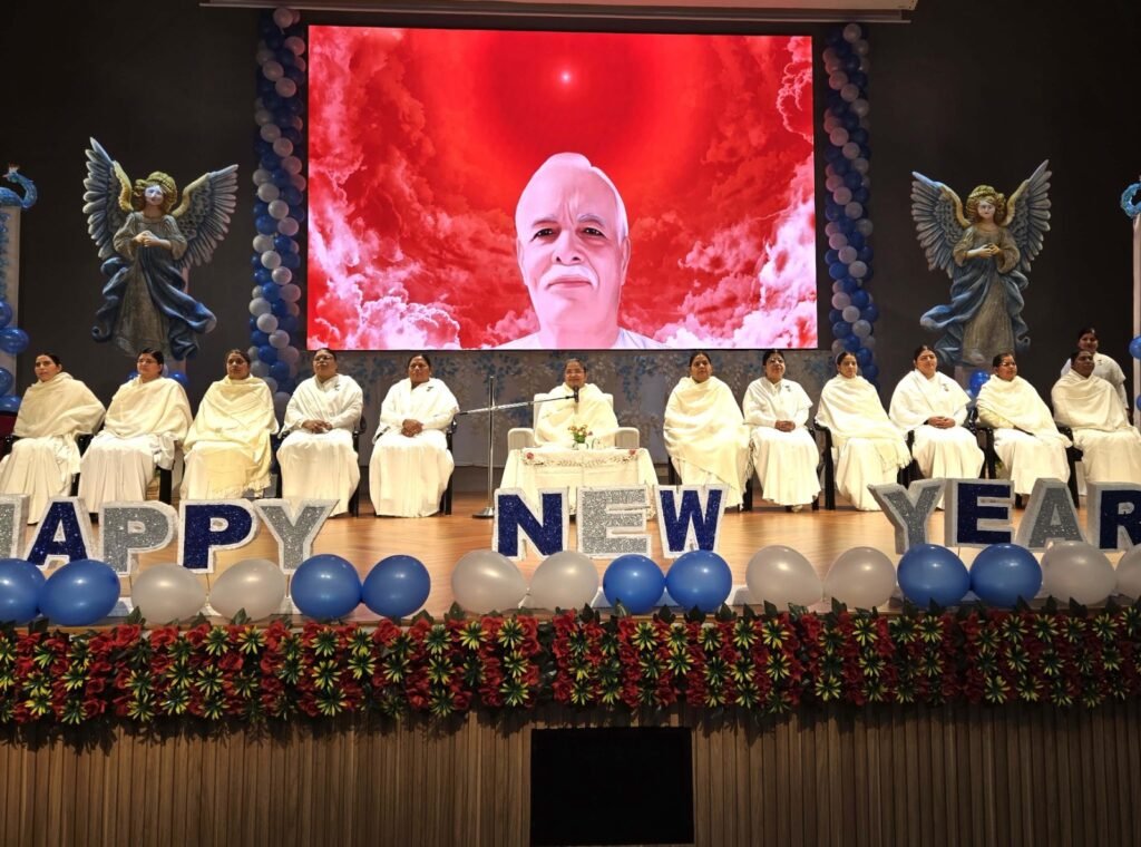 New Year Celebration : ब्रह्माकुमारी संस्थान में आध्यात्मिक संकल्पों के साथ नए वर्ष का स्वागत…साधना और सेवा का संदेश