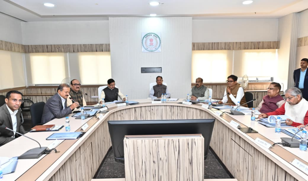 High-Level Meeting : मुख्यमंत्री विष्णुदेव साय ने प्रस्तुत किया बिलासपुर का 15 वर्षीय विकास विज़न