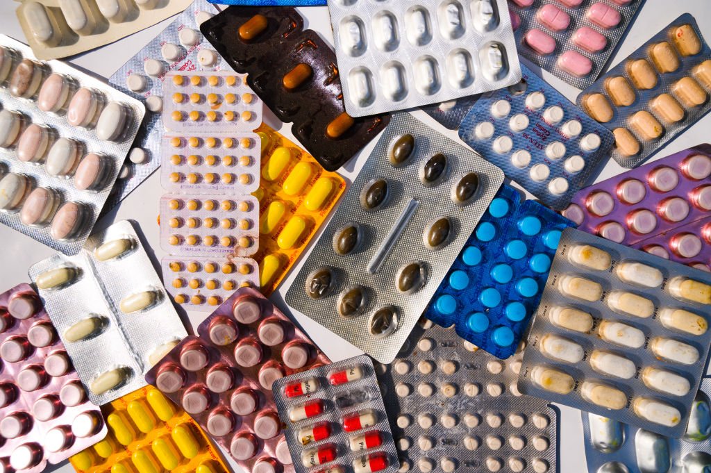 Health Relief News : कैंसर की 17 दवाएं सस्ती…! बैटरी और विमानों का ईंधन होगा सस्ता…सरकार ने कस्टम ड्यूटी घटाई…यहां देखें List