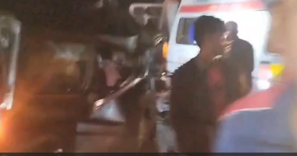Road Accident : बिग ब्रेकिंग…! National Highway 719 पर भीषण सड़क हादसा…मौके पर ही 4 की दर्दनाक मौत…यहां देखें Video