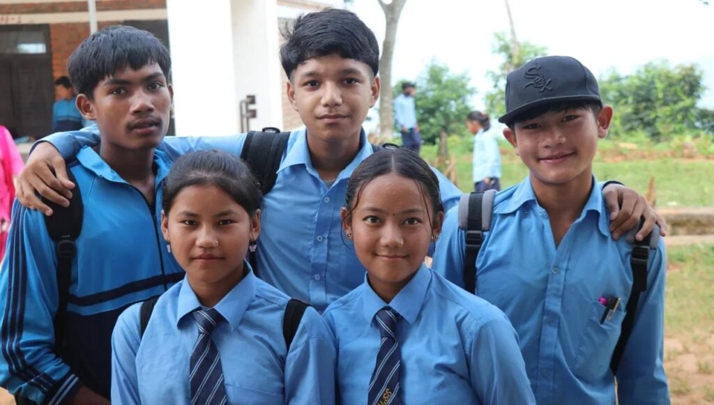 School Education : ब्रेकिंग…CBSE में बड़ा बदलाव…! कक्षा 6 से 3 भाषाएं अनिवार्य…अंग्रेजी के साथ फ्रेंच-जर्मन का विकल्प…इस सत्र से लागू होगी नई व्यवस्था…यहां देखें