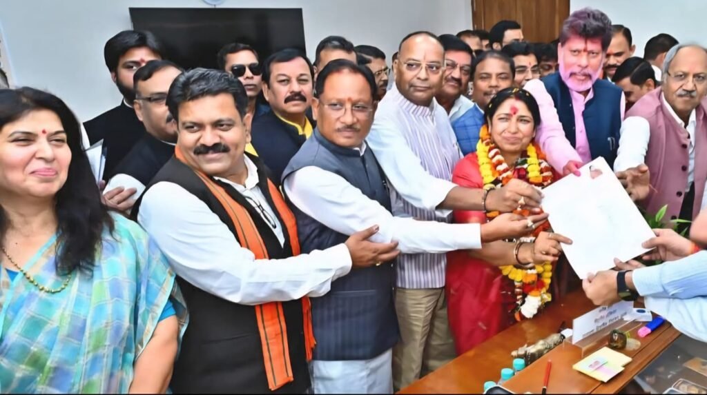 Rajya Sabha Elections : BJP प्रत्याशी लक्ष्मी वर्मा ने स्मृति मंदिर में लिया आशीर्वाद…! CM के साथ सदलबल दाखिल किया नामांकन…यहां देखें Video