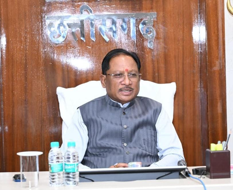 CM Vishnu : प्रदेश के विकास में सबसे बड़ी बाधा नक्सलवाद को डबल इंजन की सरकार ने किया दूर, नेशनल डिफेंस कॉलेज के प्रशिक्षु सैन्य और गैर सैन्य अधिकारियों ने की मुख्यमंत्री से मुलाकात