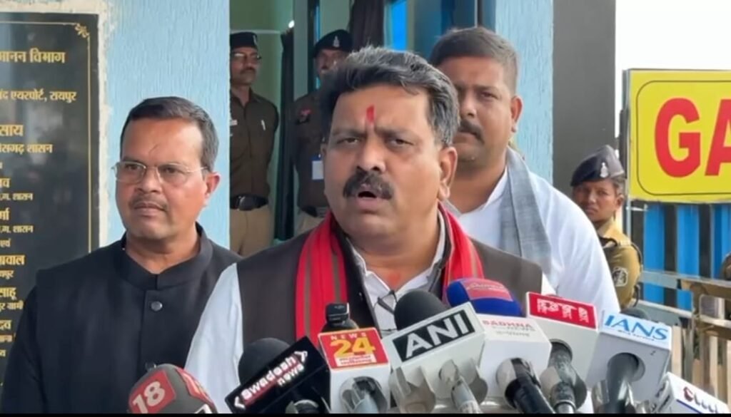 Political Strategy : राज्यसभा चुनाव ब्रेकिंग…! बिहार के लिए पर्यवेक्षक बने विजय शर्मा और हर्ष मल्होत्रा…BJP ने बनाए केंद्रीय ऑब्जर्वर