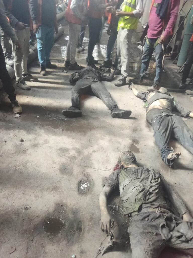 Vedanta Plant Accident : सक्ती में भीषण ब्लास्ट…! वेदांता पावर प्लांट का बॉयलर फटा…3 मजदूरों की दर्दनाक मौत…20+घायल…यहां देखें VIDEO
