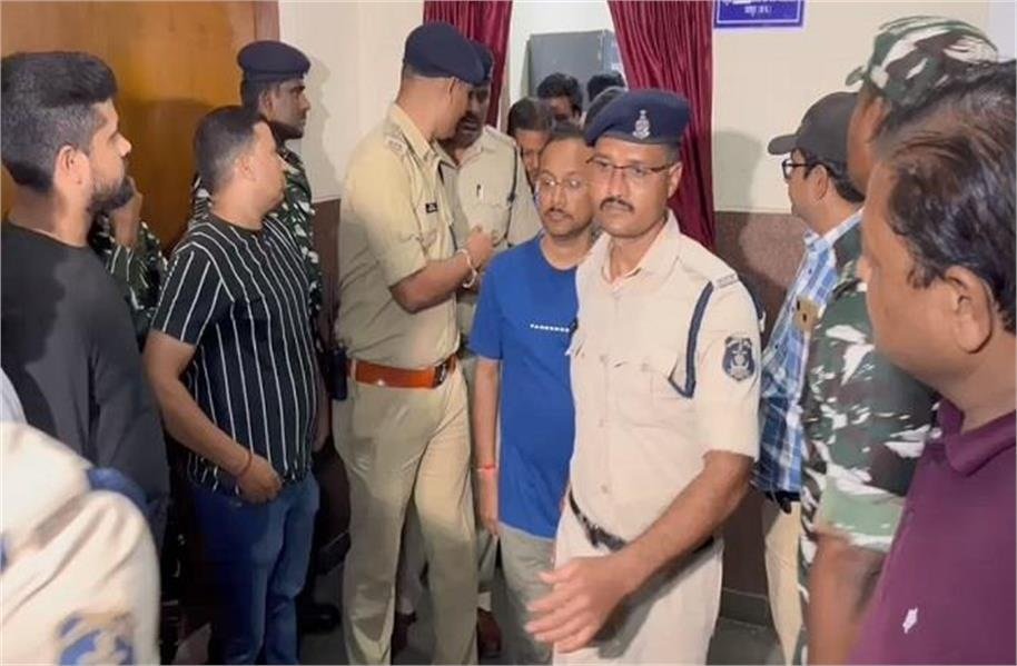 IAS Property Attach : कोयला स्कैम में निलंबित IAS समीर विश्नोई पर शिकंजा…! 4 करोड़ की प्रॉपर्टी सीज…9 और संपत्तियां अटैच