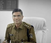 Vikas Kumar Posting : रायपुर के DCP विकास कुमार को बड़ा प्रमोशन…! NIA में बने SP…केंद्र ने दी जिम्मेदारी…करियर का अहम पड़ाव…यहां देखें आदेशVikas Kumar's Posting: Major Promotion for Raipur DCP Vikas Kumar! Appointed as SP in the NIA... Central Government Assigns the Responsibility... A Significant Milestone in His Career... View the Order Here.AVikas Kumar's Posting: Major Promotion for Raipur DCP Vikas Kumar! Appointed as SP in the NIA... Central Government Assigns the Responsibility... A Significant Milestone in His Career... View the Order Here.