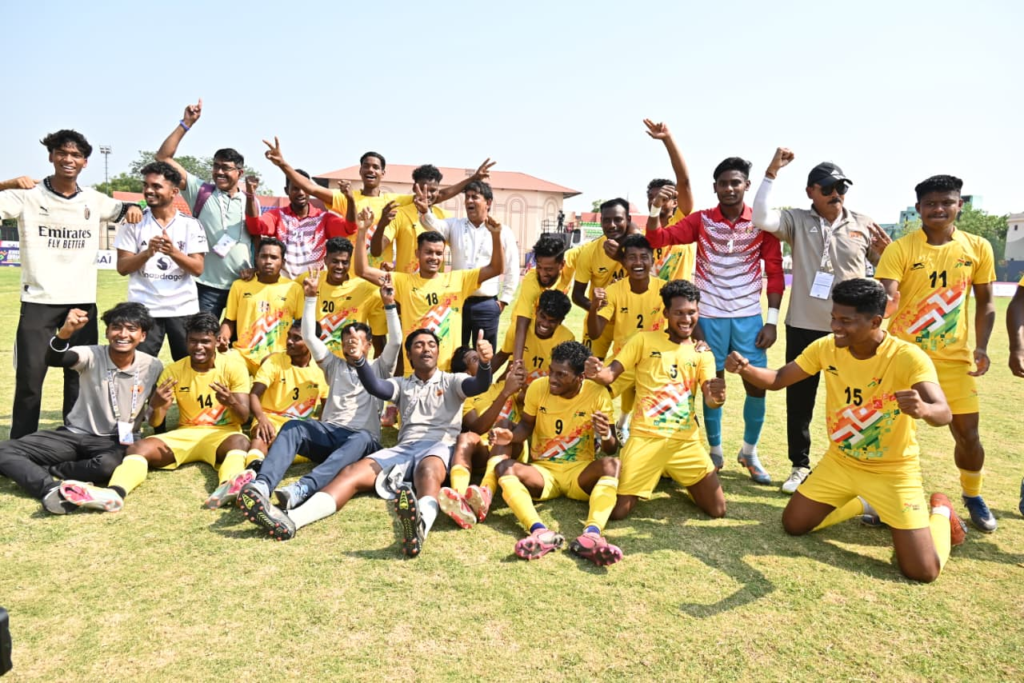 Khelo India 2026 : फुटबॉल में छत्तीसगढ़ को रजत पदक, फाइनल में कड़े मुकाबले में पश्चिम बंगाल से 0-1 से मिली हार