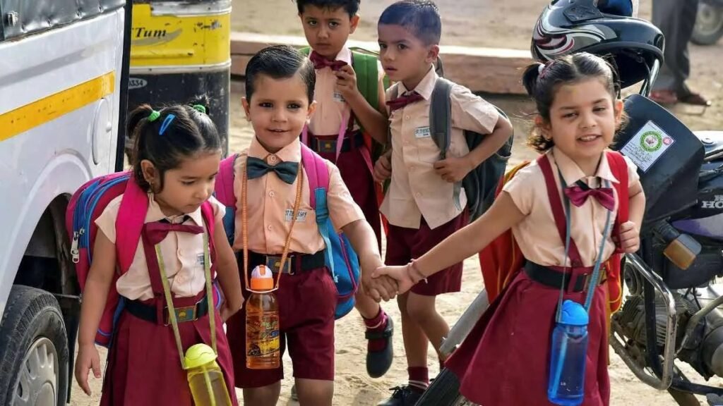 Big Decision : आज से 2 महीने स्कूल बंद…! छत्तीसगढ़ सरकार ने लिया बड़ा फैसला…जानिए कब तक रहेगी छुट्टी