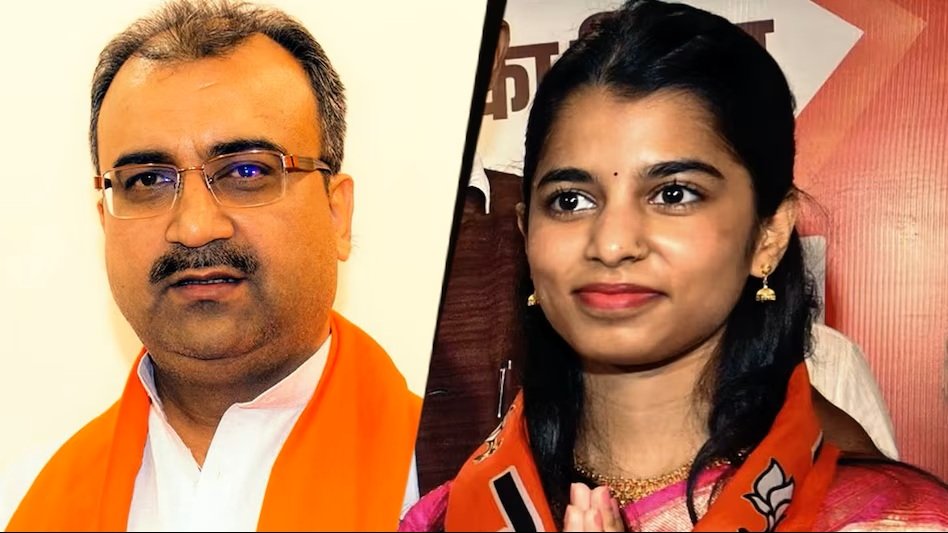 Samrat Choudhary Cabinet : बिहार की राजनीति ने दिया बड़ा संदेश…! जिस मंत्री पर भड़की थीं मैथिली ठाकुर…सम्राट कैबिनेट से मंगल पांडेय हुआ OUT