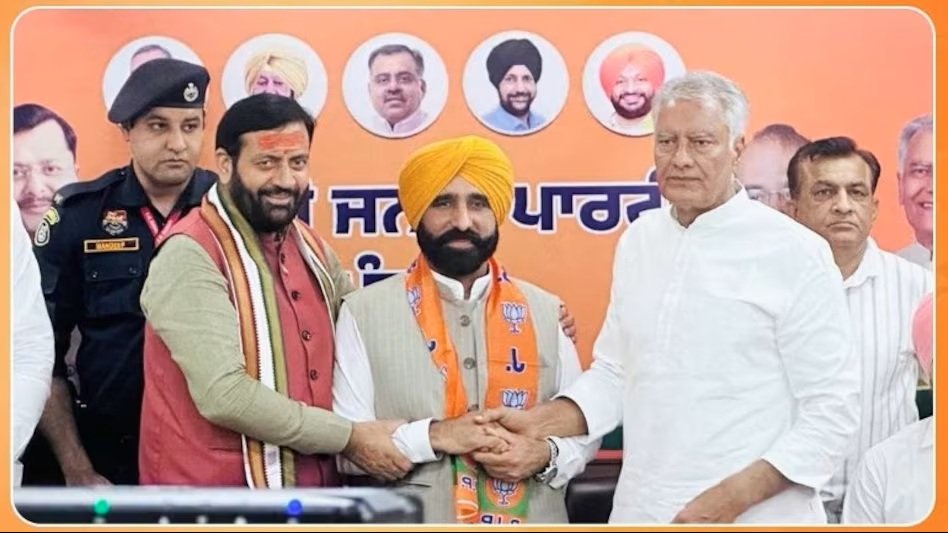 AAP vs BJP : बिग ब्रेकिंग…पंजाब CM भगवंत मान को बड़ा झटका…! भाई ज्ञान सिंह मान BJP में शामिल…BJP जॉइन करते ही लगाए गंभीर आरोप