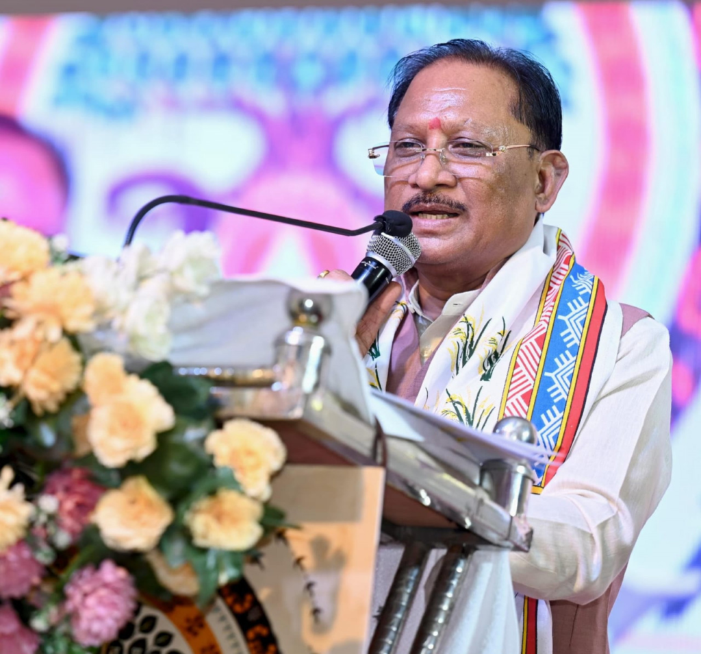 CM Vishnu : पत्रकार लोकतंत्र के सच्चे सेनानी, समाज को दिशा देने में उनकी भूमिका महत्वपूर्ण