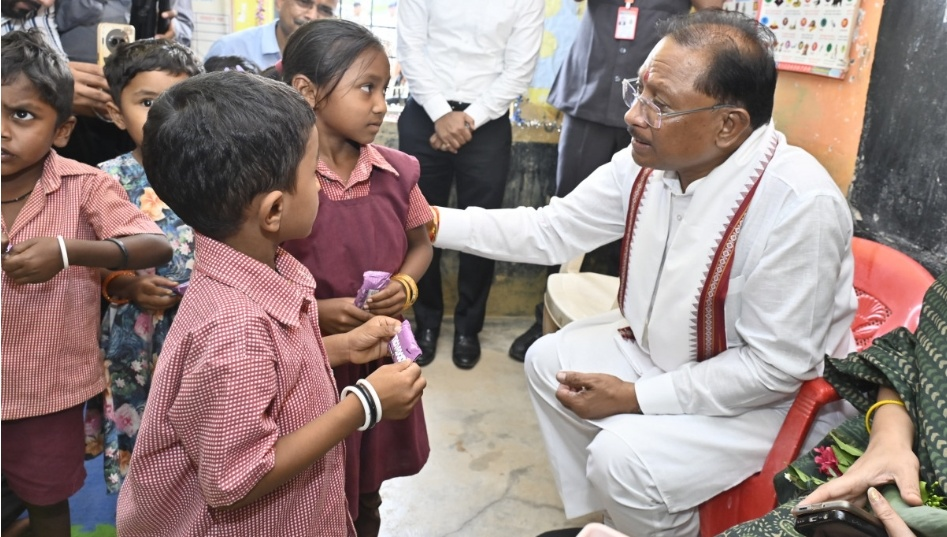 Bagia to Bastar तक गूंजा सुशासन का स्वर-जनता से सीधा संवाद बना विश्वास का आधार, 40 दिवसीय ‘सुशासन तिहार’ में गांव-गांव पहुंच रहा प्रशासन