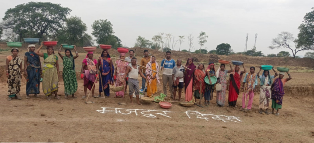 Labour Day : मजदूर दिवस पर मनरेगा कार्यस्थलों में ‘मजदूर सम्मान समारोह’ का हुआ आयोजन