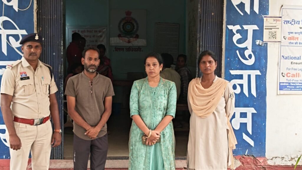 Property Fraud : जीवनसाथी पर भरोसा कर सौंपे बिजनेस से कमाए लाखों रुपए…! रायगढ़ में पत्नी और साले ने मिलकर किया गबन…करोड़ों की जमीन और लाखों के ट्रांजेक्शन पर बड़ा खुलासा…CCTV फुटेज से खुली पोल