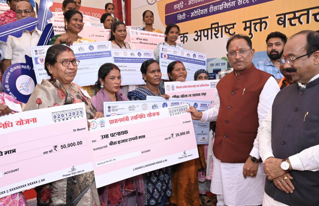 Street Vendors के सपनों को मिली नई उड़ान, छत्तीसगढ़ में 1.12 लाख से अधिक वेंडर्स को मिला आर्थिक संबल