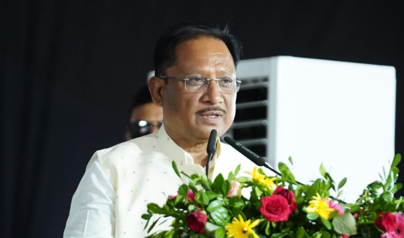 Surajpur : मुख्यमंत्री साय नवनिर्मित नगर पंचायत शिवनंदनपुर के शपथ ग्रहण समारोह में हुए शामिल, विभिन्न योजनाओं के हितग्राहियों को किया लाभान्वित