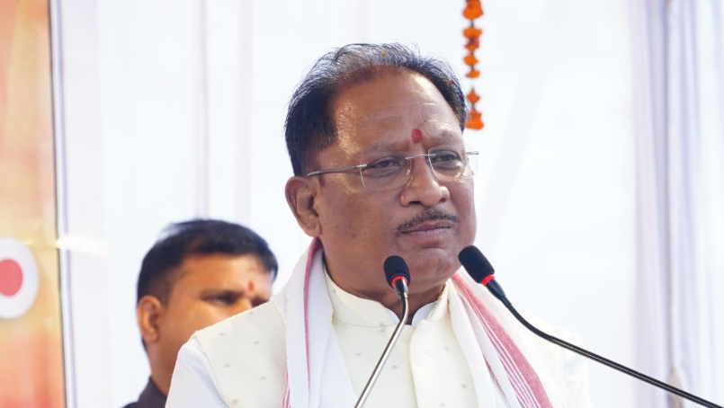CM Vishnu : धरती आबा भगवान बिरसा मुंडा का जीवन जल, जंगल और जमीन की रक्षा के संघर्ष की अमर गाथा, 150वीं जयंती वर्ष पर डोंडराही में भगवान बिरसा मुंडा की प्रतिमा का अनावरण