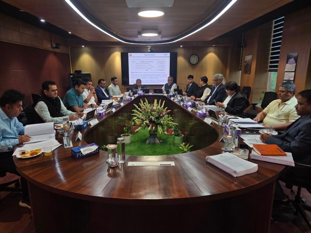 CG Diamond Project : बलौदा-बेलमुंडी में 5 प्राकृतिक हीरे मिलने के बाद बड़े पैमाने पर ड्रिलिंग को मंजूरी…1.22 कैरेट के हीरे मिले…NCL बोर्ड का बड़ा फैसला