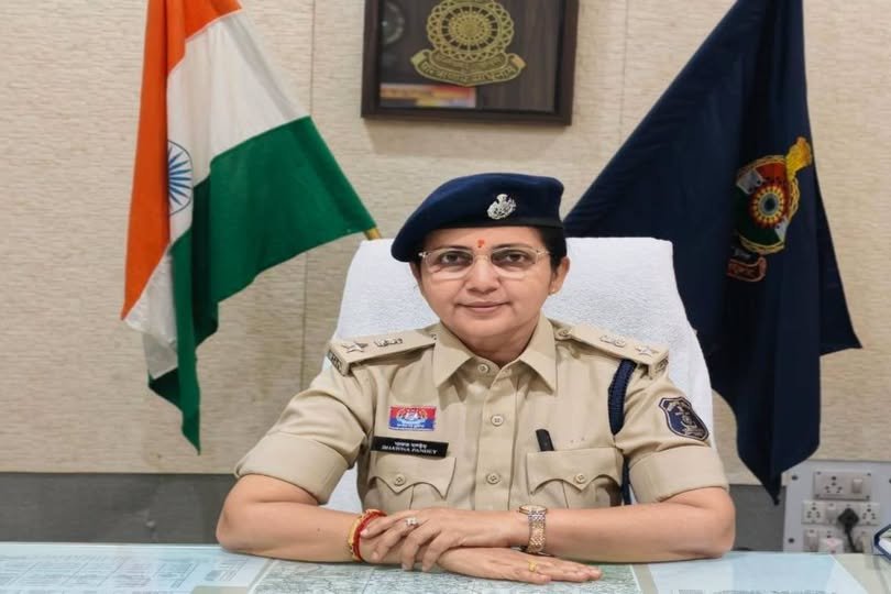 IPS Bhawna Pandey : धमतरी को मिली नई पुलिस कप्तान…! IPS भावना पांडेय ने संभाली कमान…अपराधियों को दिया सख्त संदेश