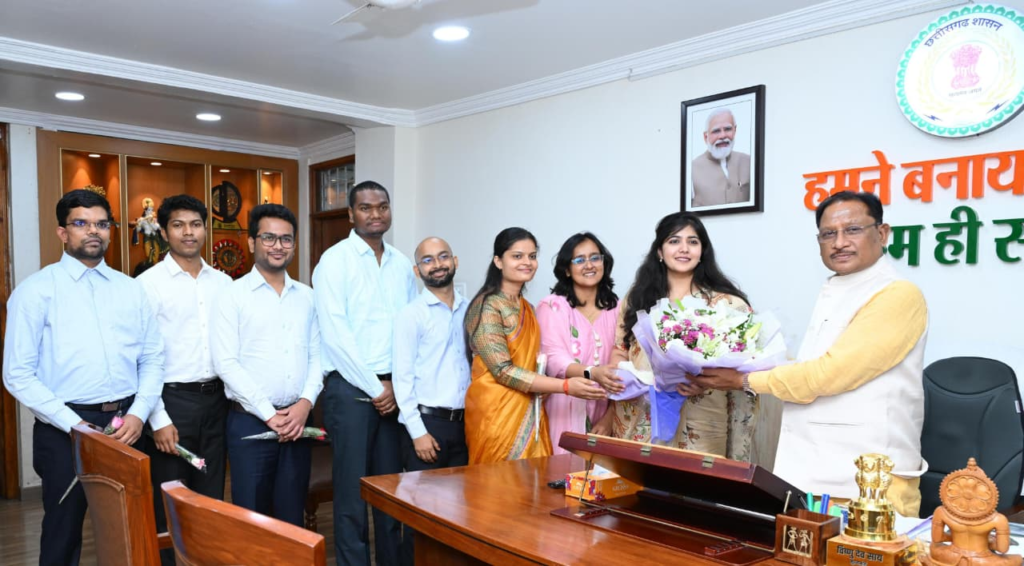 Courtesy Visit : पूरी निष्ठा और सेवा भाव से करें जनसेवा, विकसित छत्तीसगढ़ के निर्माण में निभाएं महत्वपूर्ण भूमिका-मुख्यमंत्री