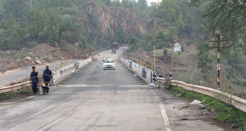 Big Relief : आवाजाही के लिए खुला तान नदी ब्रिज, रिकॉर्ड समय में पूरा किया गया मरम्मत कार्य