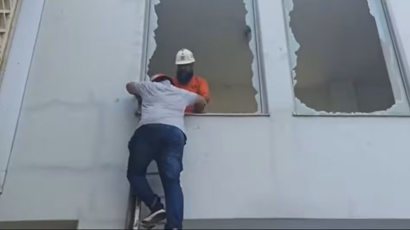 Islamabad Hospital Fire: सरकारी अस्पताल की नर्सरी में भीषण आग, 15 नवजातों की मौत; AC कंप्रेसर फटने से हादसा!