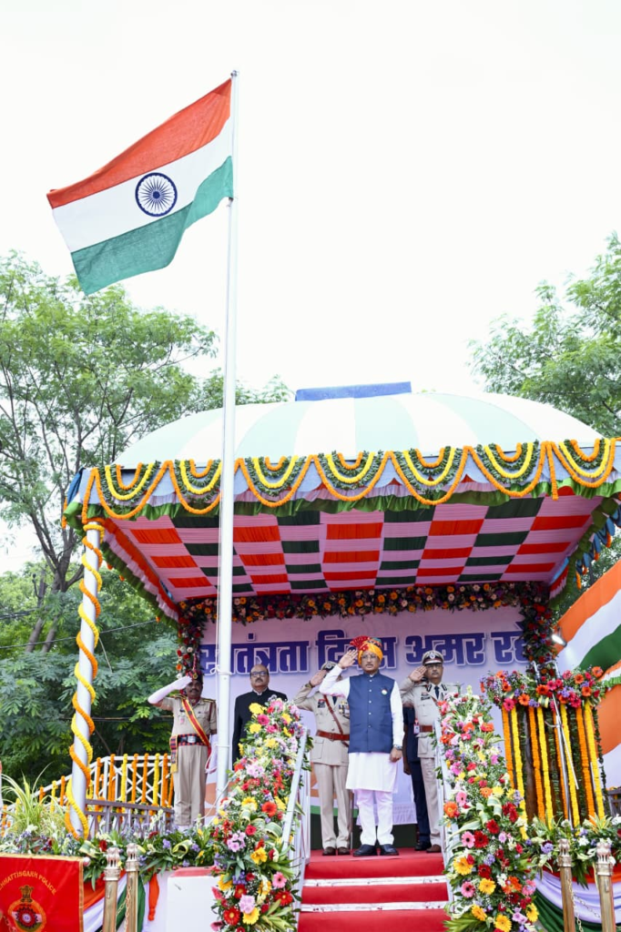 Independence Day-2026 : नक्सलवाद से मुक्त छत्तीसगढ़ अब शांति, विकास और समृद्धि की नई यात्रा पर, किसान, महिला, युवा और जनजातीय समाज की समृद्धि के साथ आधुनिक अधोसंरचना और नई अर्थव्यवस्था पर सरकार का फोकस