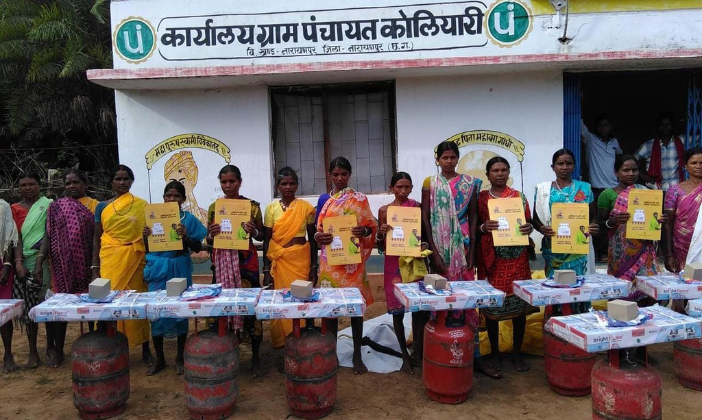 Special Article : धुएँ से मुक्ति, स्वच्छ रसोई का उपहार—विष्णु भैया संग सशक्त नारी, खुशहाल परिवार