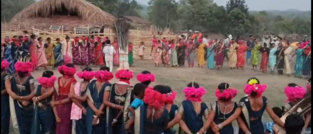 Bastar Division : नक्सल भय का अंत, अबूझमाड़ में फिर जीवंत हुई ‘घोटुल’ की गौरवशाली परंपरा