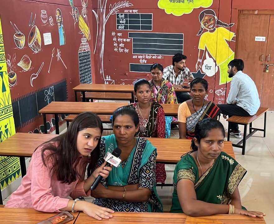 Bastar Development : जहां कभी खौफ था, वहां है अब उम्मीद की रोशनी, दिल्ली से आए इंफ्लुएंसर्स ने देखी बदलते बस्तर की तस्वीर, केरलापेंदा में 21 साल बाद खुले श्रीराम मंदिर के द्वार, फिर से सुनाई देने लगी पूजा की घंटियां, जलने लगे आस्था के दीप