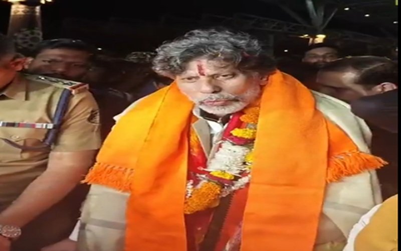 Kiran Singh Deo Returns Raipur: 2 महीने बाद रायपुर लौटे BJP प्रदेश अध्यक्ष किरण सिंह देव, एयरपोर्ट पर हुआ भव्य स्वागत; वापसी के बाद पहली प्रतिक्रिया, क्या बोले किरण? सुनिए VIDEO