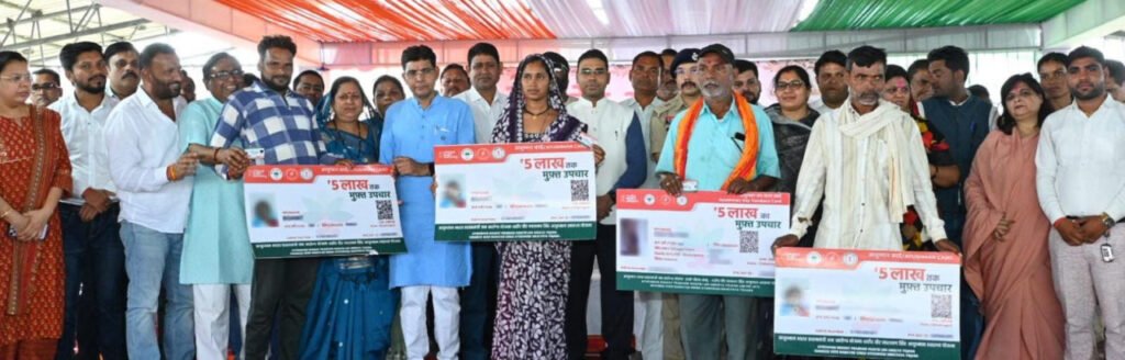 Seva Sankalp Abhiyaan : बलौदाबाजार के ‘सेवा सेतु शिविर’ में 3888 हितग्राही हुए लाभान्वित, राजस्व मंत्री टंकराम वर्मा ने बांटी सामग्री व प्रमाण पत्र