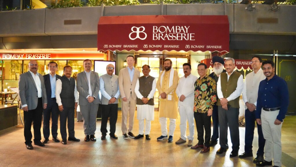 CG Investment : CM विष्णु देव साय का सिंगापुर में पहला दिन, Gardens by the Bay से चर्चा, निवेश के लिए उद्योग जगत को दिया न्योता