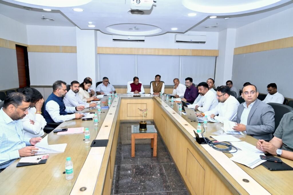 CG Tourism Development Mission 2026 : छत्तीसगढ़ में पर्यटन को मिलेगा बढ़ावा, 500 करोड़ की मिशन निधि प्रस्तावित