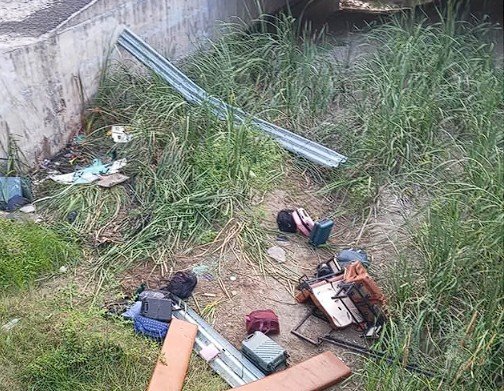Kota Road Accident : दिल्ली-मुंबई एक्सप्रेसवे पर भोपाल से खाटूश्यामजी जा रही श्रद्धालुओं की टेंपो ट्रैवलर नाले में गिरी, शुरुआती जानकारी में 8 मौतों और 15 से अधिक घायलों की खबर