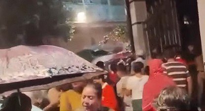 Chorbagan Pandal Stampede : दुर्गा पूजा की खुशियां मातम में बदलीं, कोलकाता भगदड़ में 19 मौतें, परिवारों को 25 लाख की सहायता