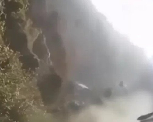 Idukki Vagamon Accident : केरल में घूमने गए यूपी के डॉक्टर के साथ हादसा, 800 फीट नीचे गिरने से पैर फ्रैक्चर